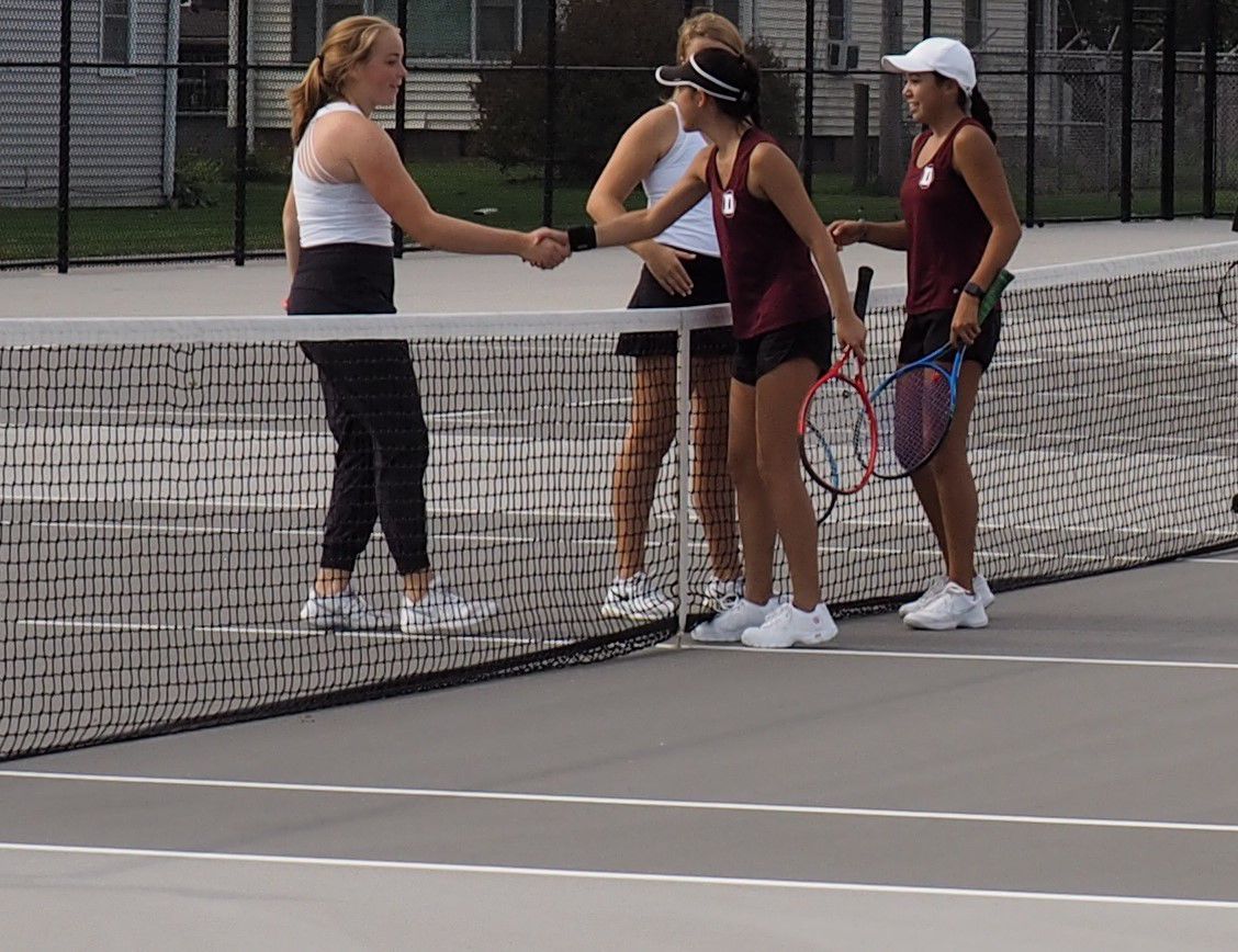 102019-mda-spt 1A Geneseo Sectional tennis meet PA190093.JPG